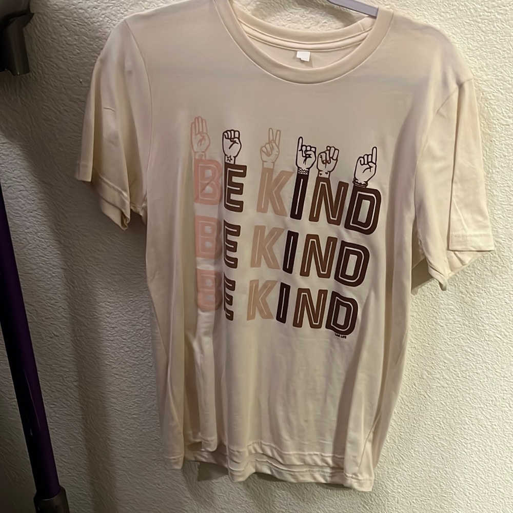 Trendy “Be Kind” Tee. Never worn. New.